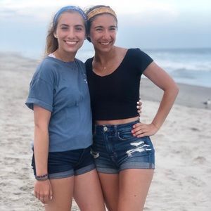 Meet your Posher, Rebecca